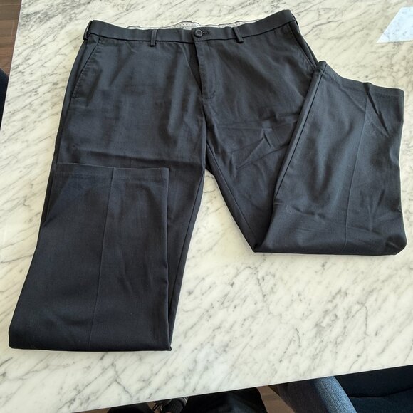 Hagger Men's Dark Blue Khaki Pants Size W38 x L30 - Picture 1 of 5
